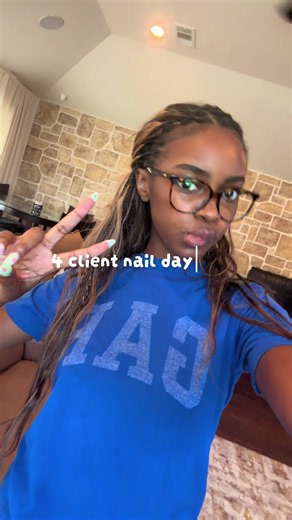 3-Client Nail Day Vlog: Schedule, Lunch & No-Show Moment