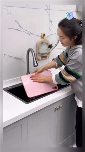 THIS New Technology Gadget - No Punching Wall Mount Pot Lid Holder
