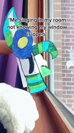 The worst/best feeling 😅#dragonpuppets #puppets #singing #pawgloves #paws #funny #papercrafts #paperpuppets #video