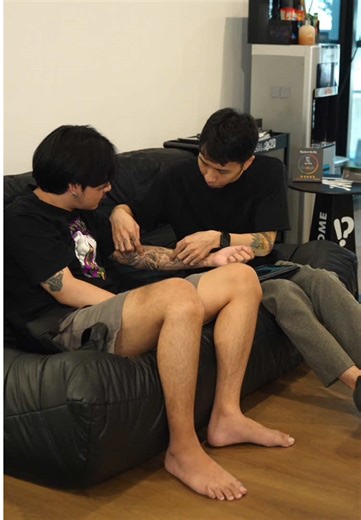 ร้านเปิดทุกวันอังคารถึงวันอาทิตย์นะครับ • แบ่งชำระได้ | รับบัตรเครดิต • ร้านสะอาด ปลอดภัย มาตรฐานสากล 💯 🕙 Open Hours! 10:00AM - 10:00PM ❌ Closed Monday 📍 Location, Google Maps (โครงการ Days Ramintra-Watcharapol) https://maps.app.goo.gl/3CCF18MBkAad6jou8?g_st=ipc 🅿️ มีที่จอดรถยนต์ 📞 098-4470-444 Earth FB: Inspiration Ink Tattoo Bangkok IG: @inspiration_ink_tattoo 🌐 www.inspiration-ink.com #TattooBangkok #TattooArtist #RealismTattoo #TattooThailand #TattooBkk #inked #tattooist #realism #port