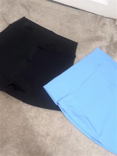 Built for movement 💪 These women’s sports skorts give you full freedom with hidden shorts underneath — lightweight, breathable, and perfect for workouts, running, tennis or gym days 🖤 Style meets performance! #SportsSkort #ActivewearUK #GymOutfits #RunTok #tiktokshopuk