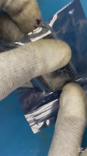 ASMR Unboxing of the ESP32 38 Pin F Board