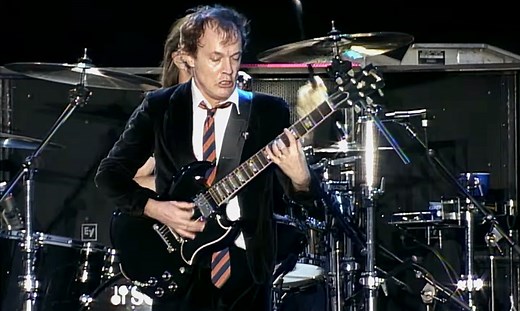 AC/DC Performs "The Jack" At Toronto's 2003 SARSStock Event; Official Video