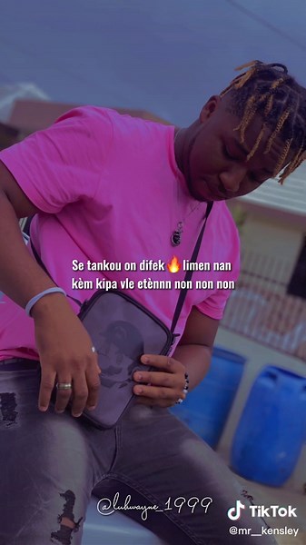 Teddy Hashtag - Ou Mare Mwen (Lyrics Video)