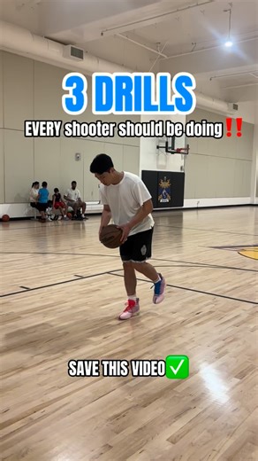 ELITE TOUCH⚠️ All your favorite professional shooters have this in their routine! When it comes to shooting, having amazing touch and good arch is key‼️ All the best shooters have on @361sport_official Especially the JOKER 1 "Peppa Pig" Colorway‼️ Check the link in my bio for a discount🔥 SAVE THIS VIDEO✅ - - - - - #reels #viralreels #basketball #nba #hooper #ballislife #viral #trending | Korehoop