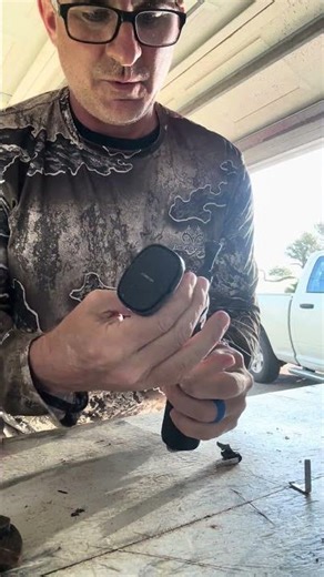 Let’s destroy this ram mount phone holder for the better! Kayak fishing hacks!