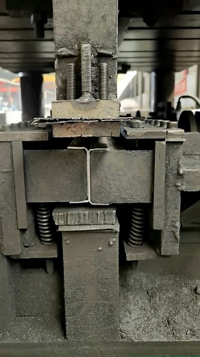 111K views · 161 reactions | Forging process of channel steel #mechanic #auto #mechanicsteve #inspiring #motivation #handwashchallenge #mechaniclife | Amazing video 2 | Facebook