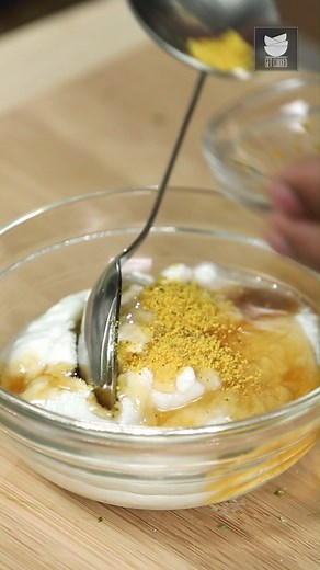 Make this easy dips recipe at home this season and enjoy it with your snacks. Ingredients for the honey-mustard dip: 3/4 cup - hung curd 1 tbsp - honey 1/4 tsp - mustard powder Pepper Salt to taste Method of preparation for the honey-mustard dip: Add honey, mustard, pepper and salt to the hung curd. Give it a mix and our honey-mustard dip is ready. | Get Curried