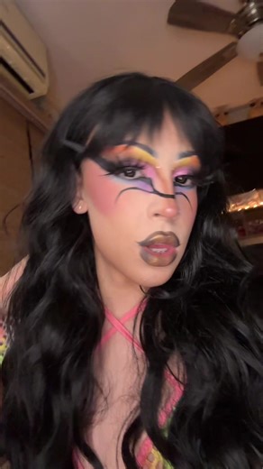 E e rotica: A Miami Drag Experience