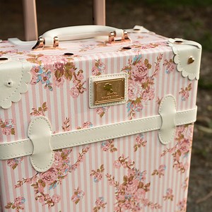 Pink Floral Suitcase for Women, Luggage Set With Spinner Wheels and TSA or Combo Locks, Vintage Style World Traveler Gift - Etsy