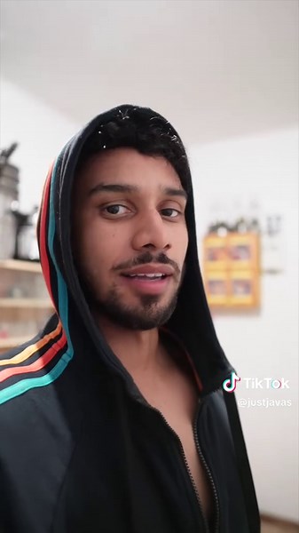 Daily Life Hacks: How to Juggle Multiple Tasks Effortlessly