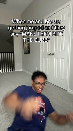 I will get stomped on my head before I bite the curb😂🎄#fyp #foryoupage #christmasty