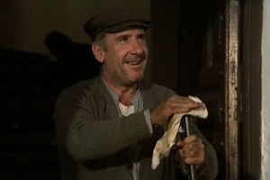 'Los santos inocentes': Alfredo Landa y Paco Rabal sobresalen en la imprescindible adaptación de Mario Camus