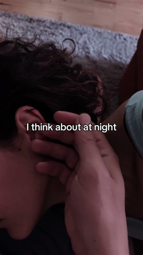 He fights your insecurities ❤️ Boyfriend ASMR Audio