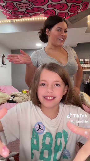 Cracking Wax Squishies ASMR