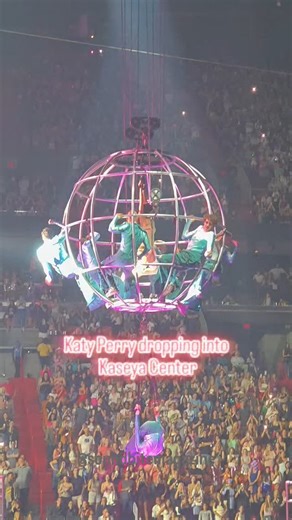 22 reactions | Katy Perry ⚡️ LIFETIMES @katyperry performance tonight at @kaseyacenter in Miami.  See more from the LIFETIMES tour on soundbitemagazine.net  What are your Katy Perry songs? ✍️ #katyperry #katyperryconcert #miami #kaseyacenter #miamiflorida #concert #livemusic #music #miamibeach #downtownmiami #sofl | SoundBite Magazine | Facebook