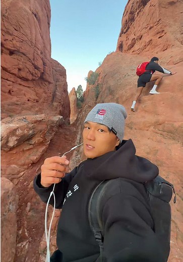 Adrenaline at the apex. ⛰️ @monty #jparkfit #colorado #gardenofthegods | Visiting Garden Of The Gods In Colorado