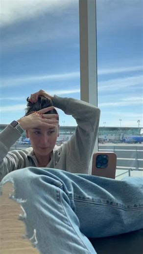 Growing up in the Christina Aguilera, Britney Spears, and skinny Victoria Secret model era to then the fitness industry to the world of social media — it is tough not to loose the way you see yourself in a sea of comparison. Hi I’m Emily and I was constantly trying to change and fix myself into an “ideal”. I know everyone has a different experience and history - also a different experience in healing. So here is mine. And trust me I am all about self-love and healing yourself but that doesn’t me