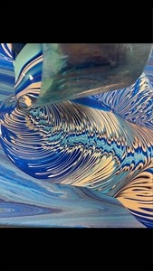 I love the look this technique creates  #art #acrylicpouring #acrylicpour #acrylicpourart #acrylicpourartist #fluidart #fluidartwork #fluidartist #charlottenc #charlotteart #charlotteartist #thepourmom | The Pour Mom | Facebook