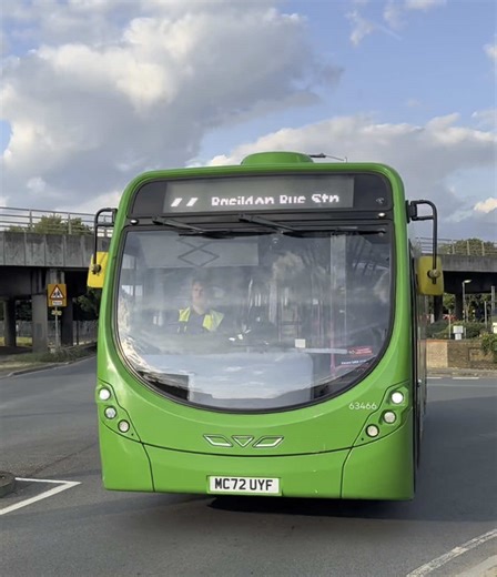 First Essex Bus Ride on Route 252: A Pitsea Journey