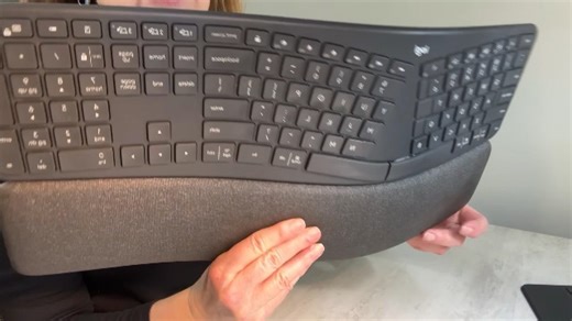 Watch Honest Review of Logitech ERGO K860 Split Keyboard on Amazon Live