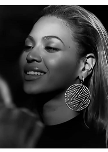 #beyonce #gif #beehive #giftok #beyhive