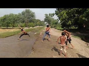 Village Boys Swimming in Canal - Rural Life Enjoying Summer Jumping, Swimming in Water - Jawad 2018