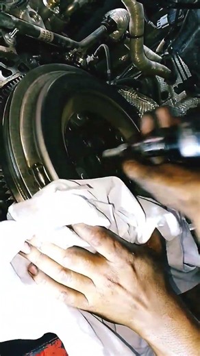 Ford transmission clutch flywheel removal
