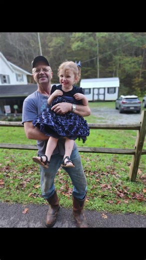 ashley hickman (@ashleyhickman1)’s videos with Isn't She Lovely - Stevie Wonder