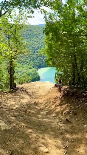 Exploring Mt. Pisgah: A Hiking Adventure in Vermont