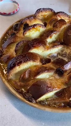 The sound of bread and butter pudding 🍞🧈