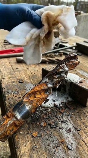 🔥 Incredible Transformation! Rusty Metal Restored to Perfection 😱🛠️