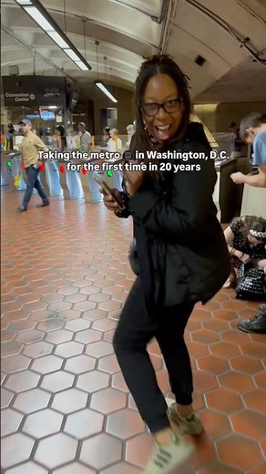 Riding the DC Metro After 20 Years 🚇 Using SmarTrip in My Apple Wallet | Life of a Doctoral Student