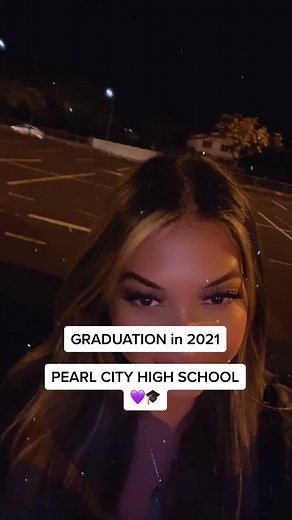 Grad ceremonies in 2021💜⚡️ #pchighschool #pearlcityhigh #pchs #covidgraduation2021 #hawaiigraduation #hsgrad #alohastadium #driveupmovie #histate