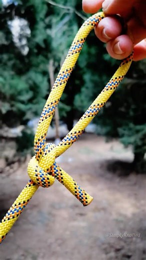 Simply Locked! 🧠 The Most Reliable Yellow Loop for Basecamp Gear