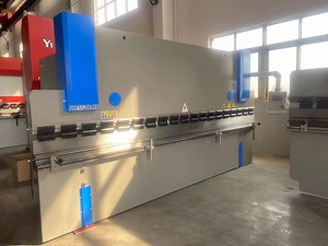 [Hot Item] 3m to 6m Metal Plate Hydraulic Bending Machine Press Brake Simple Sheet Metal Bending Machine