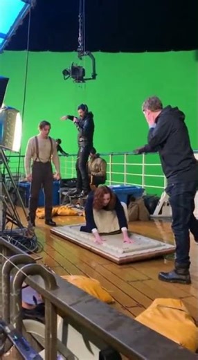 🎬 BTS Magic: How the 'Titanic' Door Scene Was Made! 🚢✨