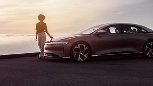 Lucid announces the price and specs for the Air electric sedan