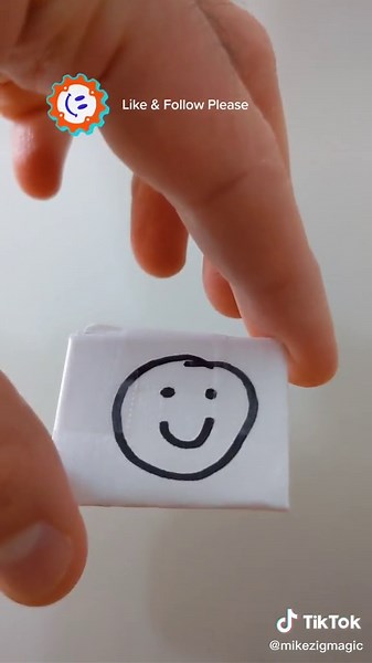 Smiley Face Flip Magic Trick - Brain Twisting Effect! #magic #magictrick #magician