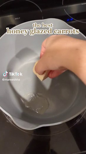 Easy Honey Glazed Baby Carrots Recipe