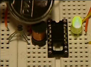 Metal Detection Using An Inductor Instead Of A Clock Crystal.