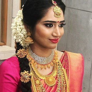 Devika #prettybride #keralabride #keralawedding #hindubride #photoshoot #makeupshoot #traditionalmakeover #mac #hd #mua #southindianmakeupartist #binzugopalan #tvm #kerala | Beau Monde by Binzu Gopalan-Makeup Artist in Trivandrum