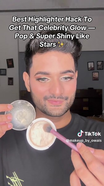 Highlighter Hack for a Celebrity Glow: Achieve Shine