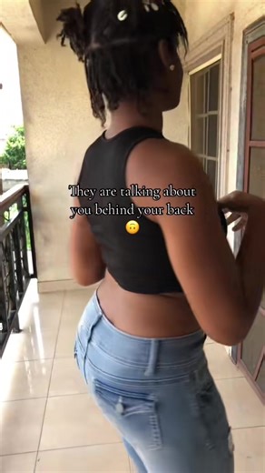 Strutting with Confidence: Watch My Moves!