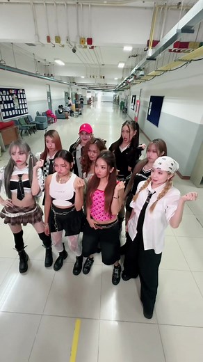 Empress and Dreamgals Collaboration | The Empress Crack Video