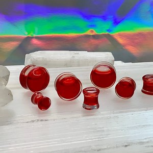 Up to 2" Bathory Blood Gauges Red Liquid Halloween Bloody Tunnels Scary Spooky Creepy True Crime Hospital Earrings 0g 00g 1/2" 5/8" 1" 40mm - Etsy
