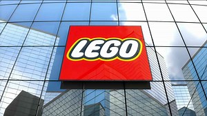 Lego to add 30,000 solar panels across 80 acres for massive Virginia warehouse