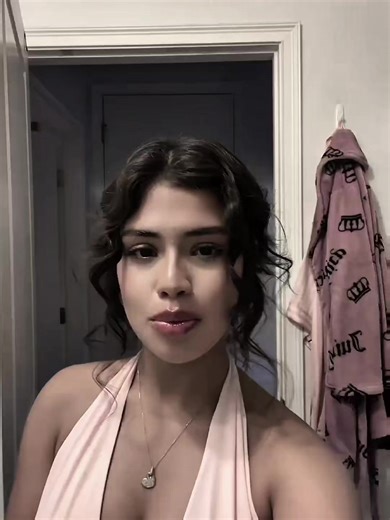 Creative Fanpage Edits by Victoria Jaimes