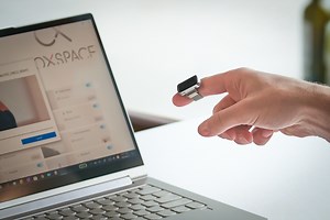 Meet the first wearable mouse designed for regular as well as VR computing - Yanko Design