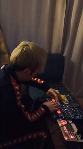 KORG EMX-1 , volca sample